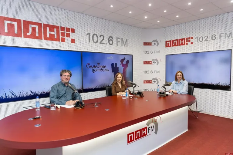 Псковичам объяснили, как не платить чужие долги после развода