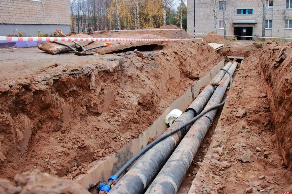 В Локне заменят два участка теплотрассы до 30 октября