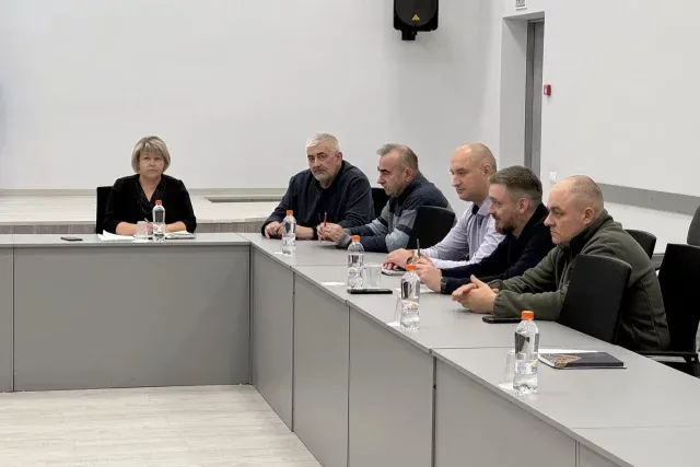 Мусор с островов Псковского района вывозят еженедельно по вторникам